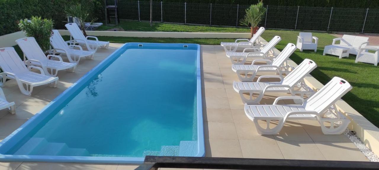 Pensjonat Spa Dolce Vita 尤斯托尼莫斯基 外观 照片