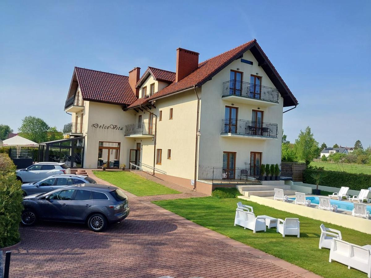 Pensjonat Spa Dolce Vita 尤斯托尼莫斯基 外观 照片